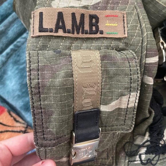 Camouflage Women’s Baby Bag - Picture 5 of 7